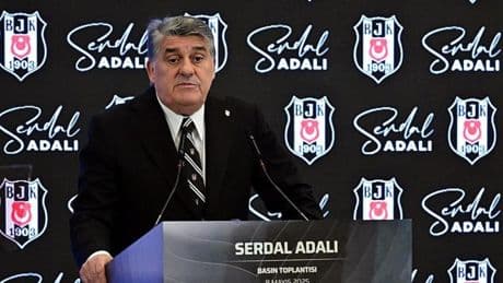 Beşiktaş'ta Serdal Adalı: 2 takımlı futbol ortamına...