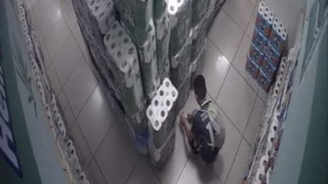 Bursa'da marketi kundaklayan çocuk, devlet korumasına alındı