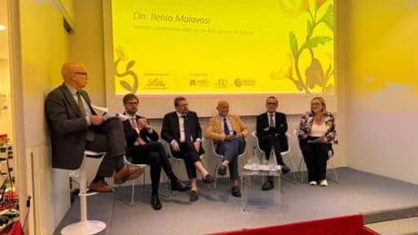 Malattie croniche intestinali, torna campagna 'Voci di pancia'