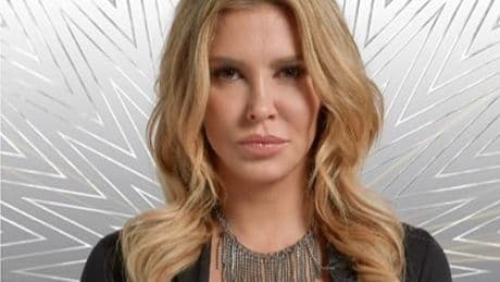 Durch Hautparasit entstellt - Serienstar hat wieder Schmerzen im Gesicht