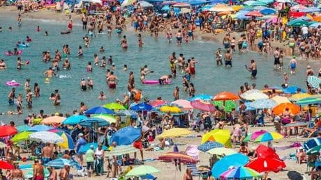 All 29 EU nations introducing entry fees as Brits face holiday disruption