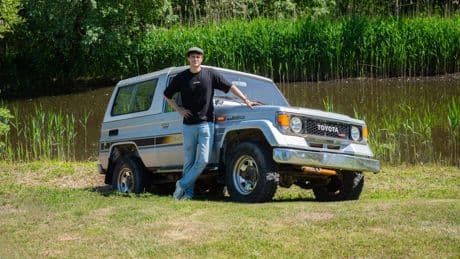 Coen (26): ’Liever oude wagen dan dure Porsche, al is het wachten op het volgende wat stuk gaat’