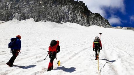 Los científicos que prevén la desaparición del hielo en los Pirineos en menos de diez años: "Es el canario en la mina"