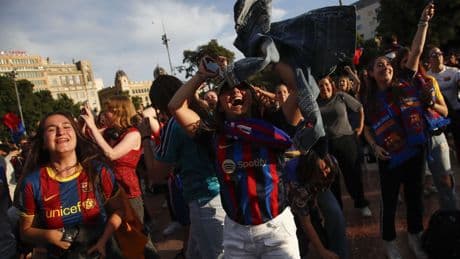 Las peñas clandestinas del Barça en Sevilla: "El independentismo nos hizo mucho daño"