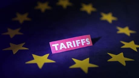 Droits de douane : l'Europe menacée de 10 %, un moindre mal ?