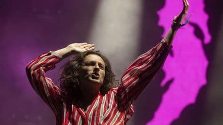 Arde Bogotá, Amaia e Iñigo de ETS tocarán gratis en un escenario flotante en la ría junto al puente de El Arenal