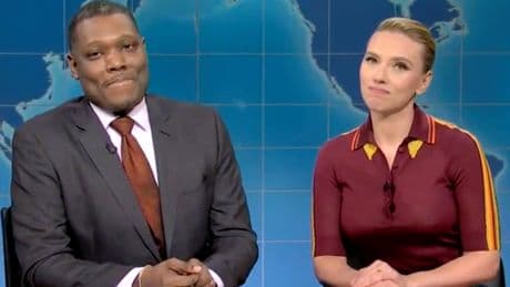 Michael Che apologizes to Scarlett Johansson on SNL after ‘vulgar’ joke about her body
