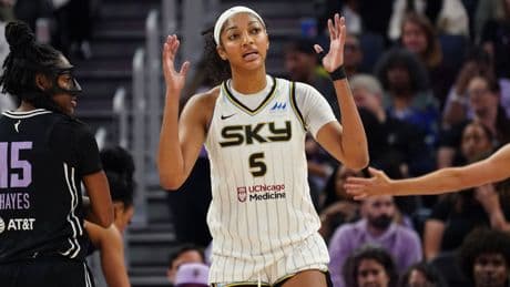 Sky vs. Sparks prediction, odds: WNBA picks, best bets Sunday