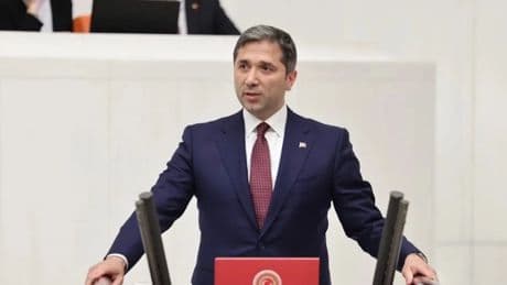 AK Partili Sırakaya’dan Tanal ve Enginyurt’a 'Gurbetçi’ yanıtı: Çirkin üslubu reddediyoruz