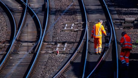 Marodes Schienennetz: Dauerbaustelle Bahn - Krise könnte noch Jahre andauern