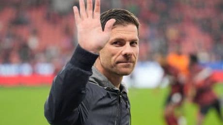 El posible &#039;encaje&#039; táctico de Xabi Alonso en Madrid: “Sí que podría jugar con tres centrales”