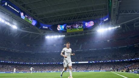 Kroos, sobre los pelotazos : "Esperas que el Madrid juegue desde atrás"