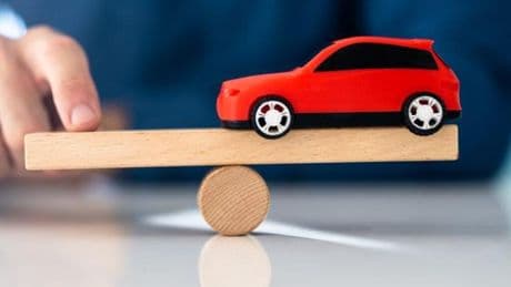 Le auto sono sempre più pesanti e stanno diventando un pericolo per la sicurezza stradale