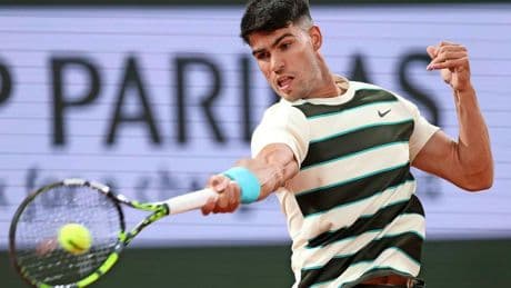 Roland Garros: Carlos Alcaraz simpel door, exit oud-finalisten Casper Ruud en Stefanos Tsitsipas