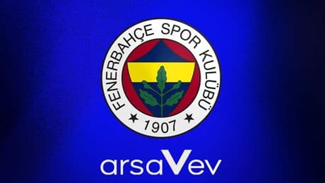 Fenerbahçe Kadın Futbol Takımı'nda 17 imza birden