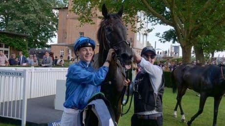 Hoppegarten: Globaler Superstar gewinnt Berlins Spitzenrennen