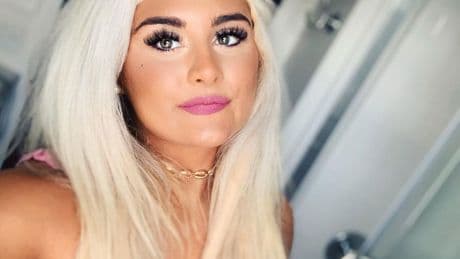 WWE star Tiffany Stratton unrecognizable in resurfaced high school pictures