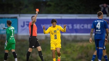 Lok Leipzig ohne Öztürk - Trainer-Frust nach Ampelkarte