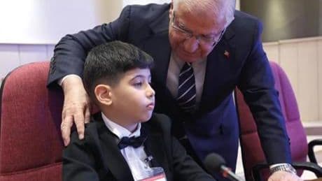 Bakan Güler, şehit ve gazi çocuklarıyla bir araya geldi