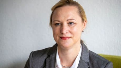 Digitalisierung: Digitalministerin: Weg vom Kleinklein - Bund muss handeln