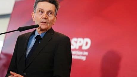 SPD: Prominente Mitglieder stellen sich gegen Außenpolitik der Bundesregierung