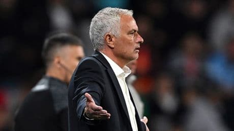Fenerbahçe'nin eski yıldızından çarpıcı iddia: Oyuncuların  yüzde 90'ı Mourinho ile devam etmek istemiyor
