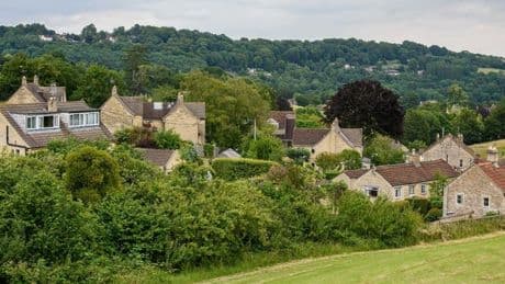 Pretty UK city just 5-miles from major city without crowds of tourists