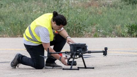 Jaén conquistó España por su aceite de oliva. Ahora ha conquistado a Europa con sus drones