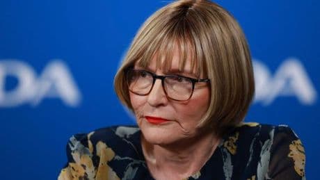 Helen Zille, la conservatrice de 74 ans qui veut “remettre sur pied Johannesburg”