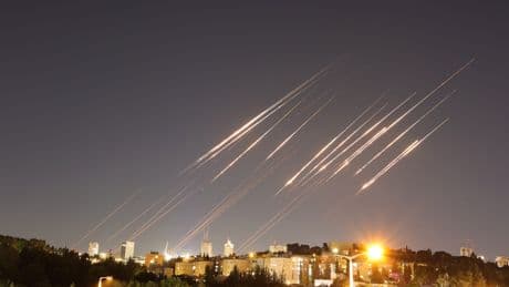 Nueva oleada de ataques entre Israel e Irán por segunda noche consecutiva