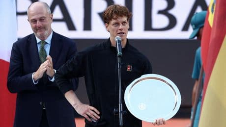 Tennis : «Une bonne leçon pour Roland-Garros», juge Sinner, battu en finale à Rome par Alcaraz