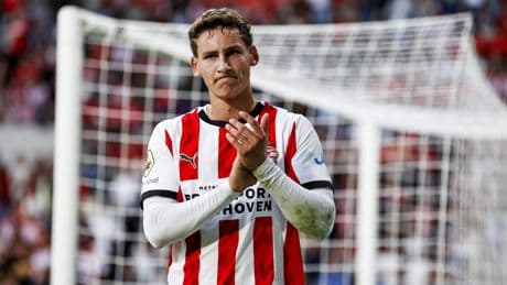Van PSV en Ajax tot Telstar en Volendam: dit zijn alle zomertransfers in de Eredivisie