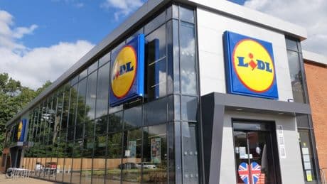 All the middle of Lidl bargains hitting shelves from TODAY including household essential and handy gardening gadget