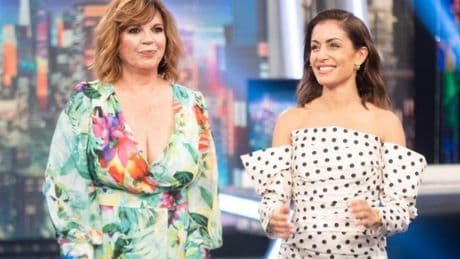 Hiba Abouk relata su experiencia más trágica en un avión: «Se estaba quemando y se oían lloros...»