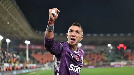 Taraftardan Muslera'ya ve Mertens'e sürpriz veda!