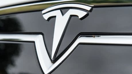 Elon Musk confía a Samsung el futuro de Tesla: fabricará su cerebro inteligente por 14.000 millones de euros