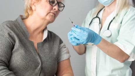 «Bien toléré», «efficacité remarquable» : contre le zona, l’arme du vaccin