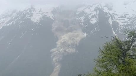«La vallée pourrait être inondée» : inquiétudes en Suisse sur la formation d’un lac après l’éboulement d’un glacier