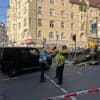 Mehrere Verletzte in Stuttgart: Auto fährt in Menschengruppe – Polizei nimmt Fahrer fest