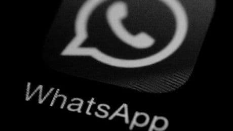 Anuncios en WhatsApp: hora de hacer las maletas