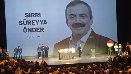 Sırrı Süreyya Önder'e veda: Son yolculuğuna uğurlanıyor