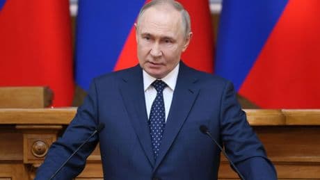 El regate de Putin a Trump: anuncia un alto al fuego en el día clave de su agenda ideológica