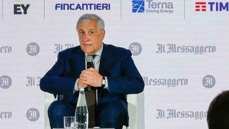 Tajani: «Pace in Ucraina, atto finale in Vaticano. E nuove sanzioni a Mosca»