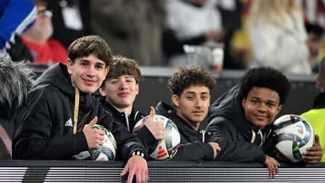 Revolutionäre Bundesliga-Regel - Nie wieder Schnell-Einwurf-Tore