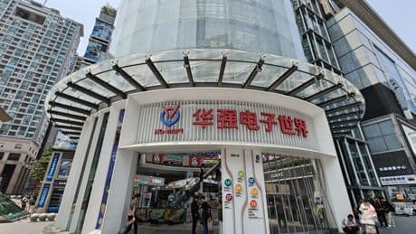 Hemos visitado el mercado de falsificaciones de Shenzhen: China está a otro nivel cuando se trata de copiar otros productos