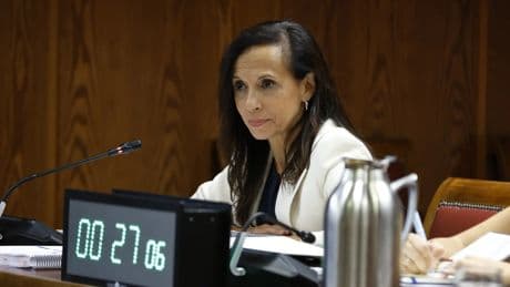 Corredor señala al Gobierno, al Congreso y la CNMC por el apagón, del que insiste en acusar a las eléctricas y a una planta de Iberdrola