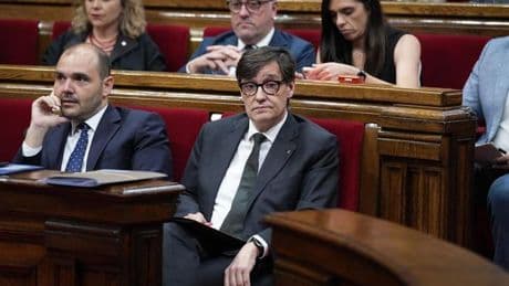 El Parlament pide a Sánchez frenar la opa al Sabadell pese a la decisión de BBVA de ir hasta el final