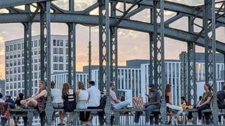 Deutschland: Anteil junger Menschen an der Bevölkerung bleibt bei nur zehn Prozent