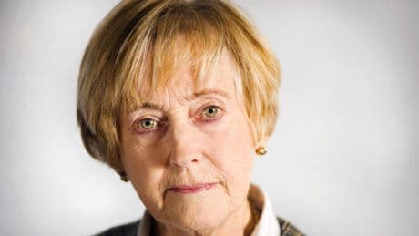Stella Rimington (90), ex-baas van Britse geheime dienst en 'echte M', overleden