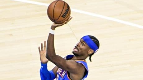 Oklahoma travolge Minnesota e vola alle Finals NBA: Shai ancora decisivo